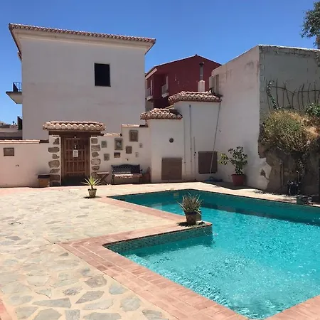 Casa San Sebastian *